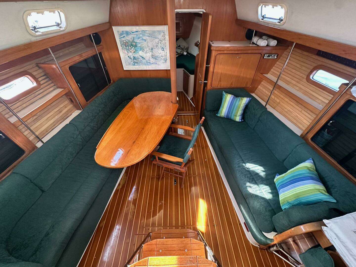 1997 Catalina Morgan 38 - Image 24