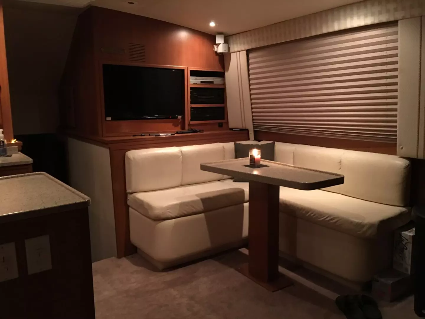 1987 Ocean 48 Super Sport - Image 5