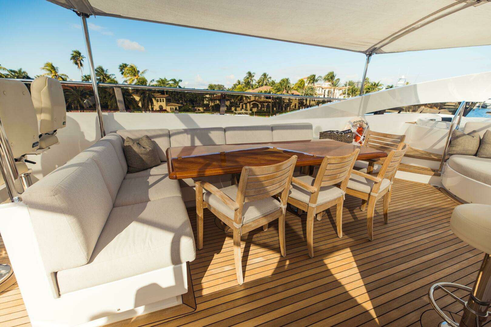 2006 Palmer Johnson Motor Yacht - Image 9