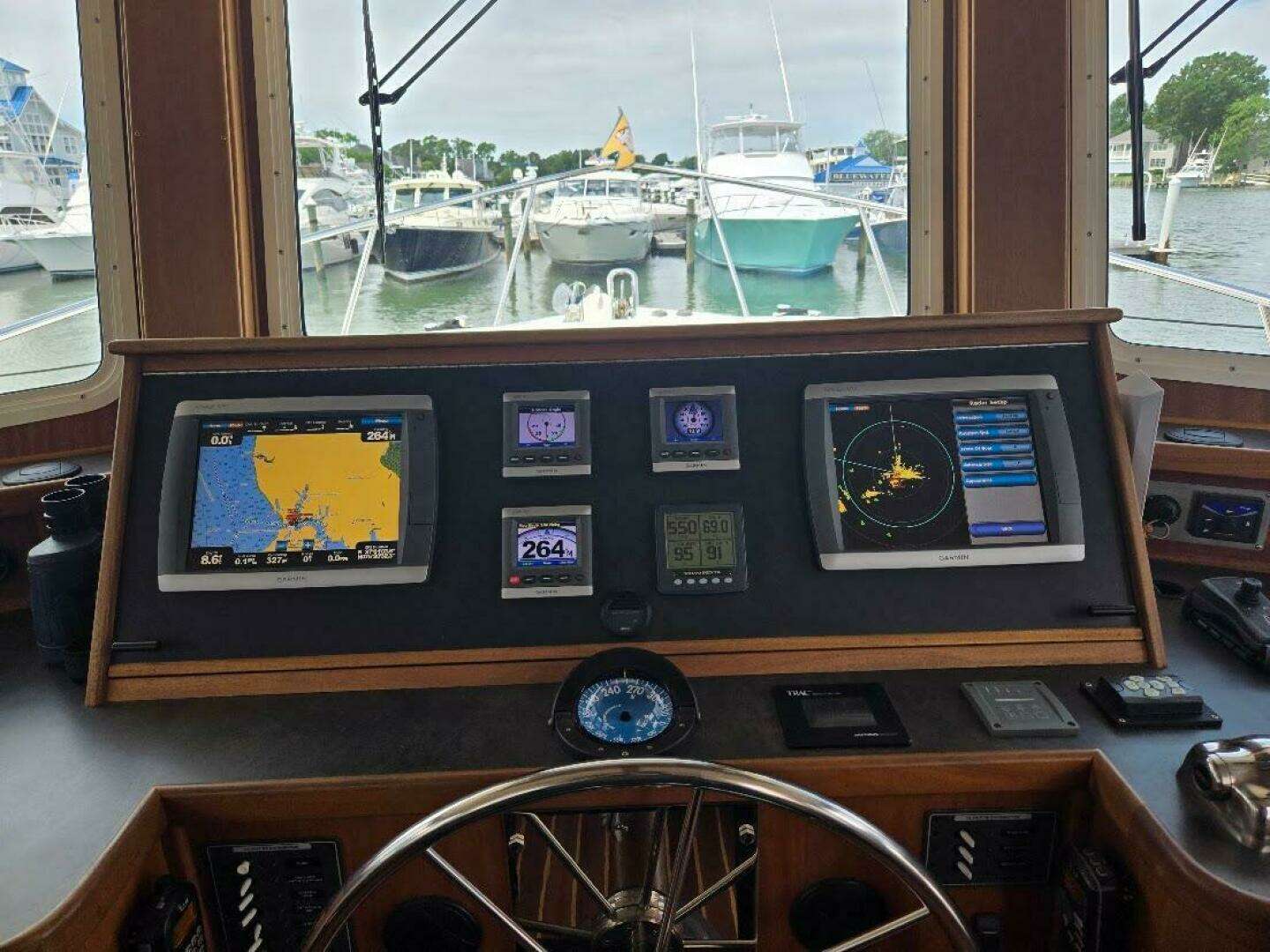 2010 American Tug 49 Limited - Image 9