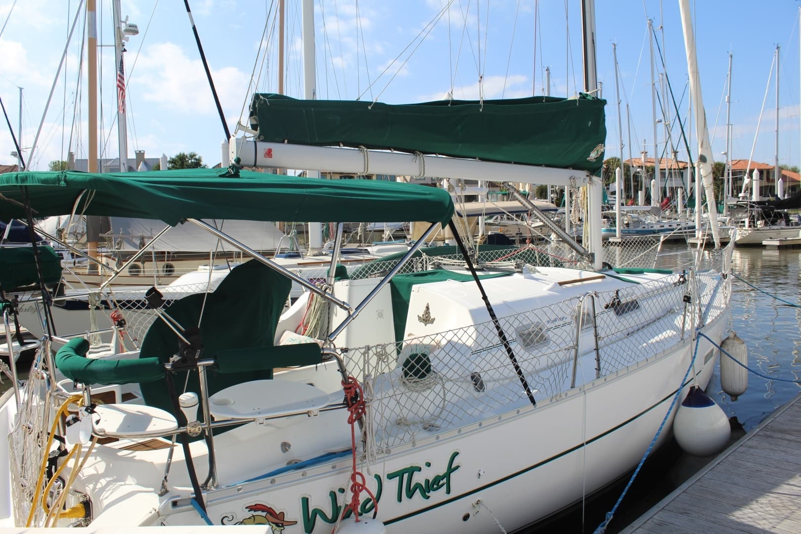 2007 Beneteau 323 - Image 2
