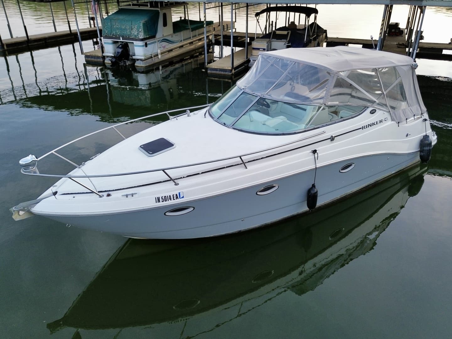 2008 Rinker 280 Express Cruiser - Image 4