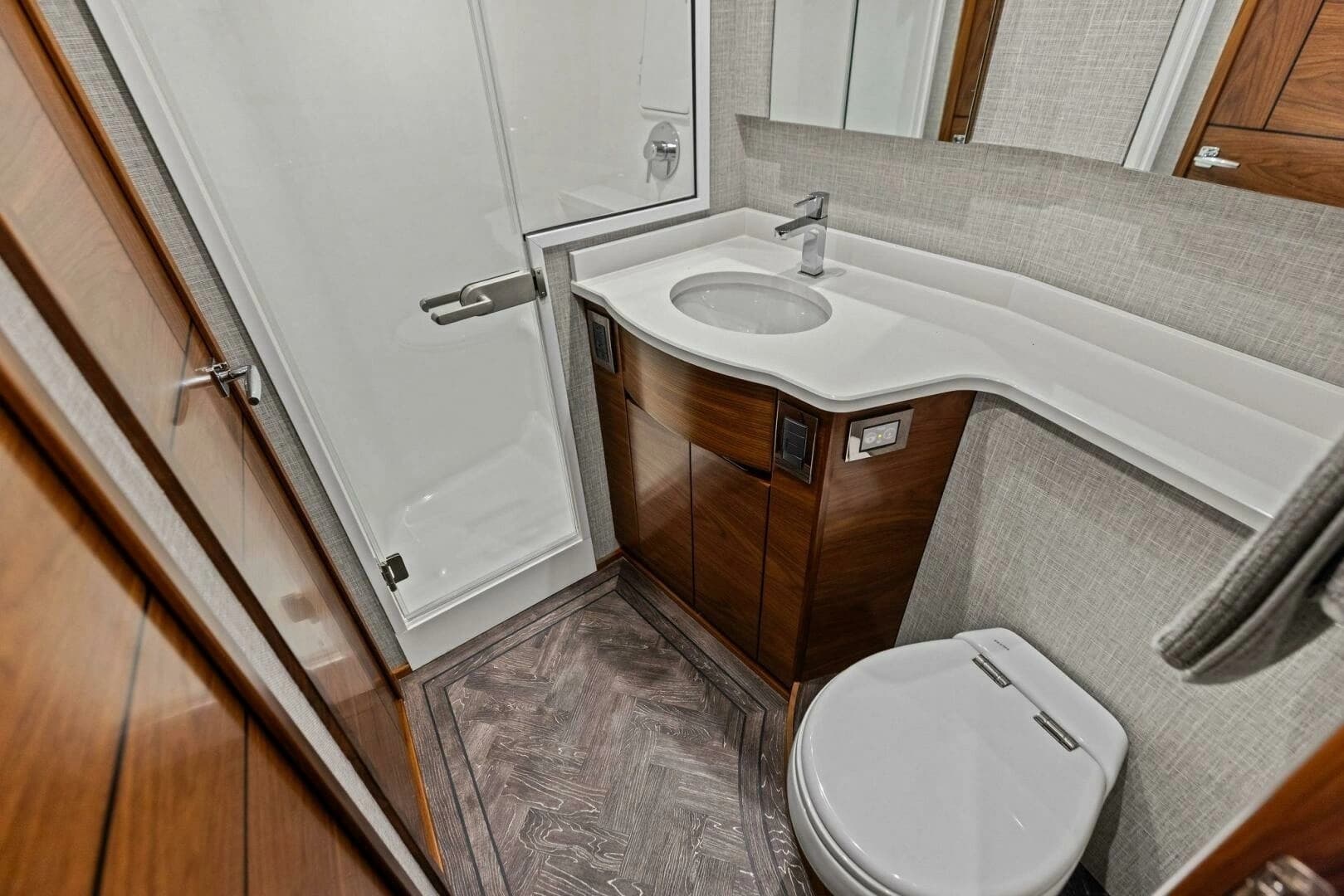 2023 Viking 54 Convertible - Image 26