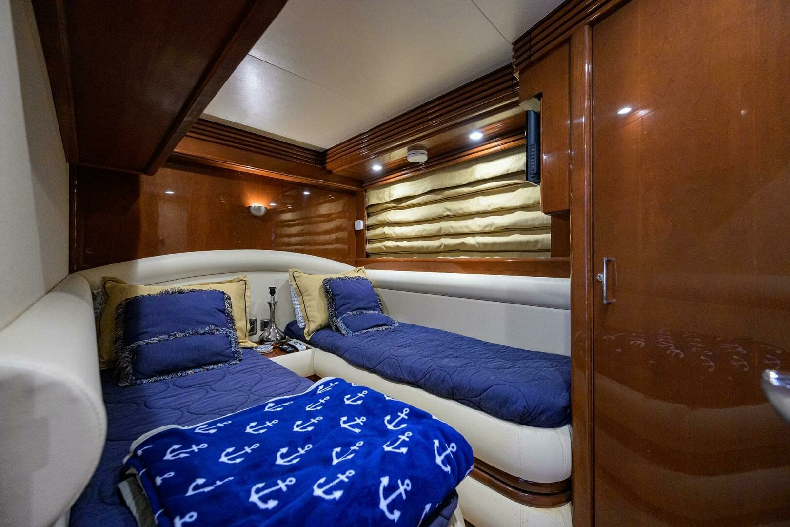 2005 Marquis 65 Motor Yacht - Image 28