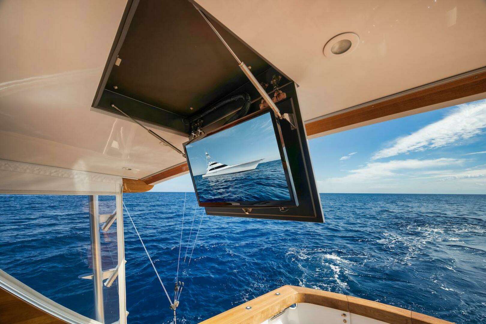 2016 Merritt 86' Enclosed Flybridge - Image 21