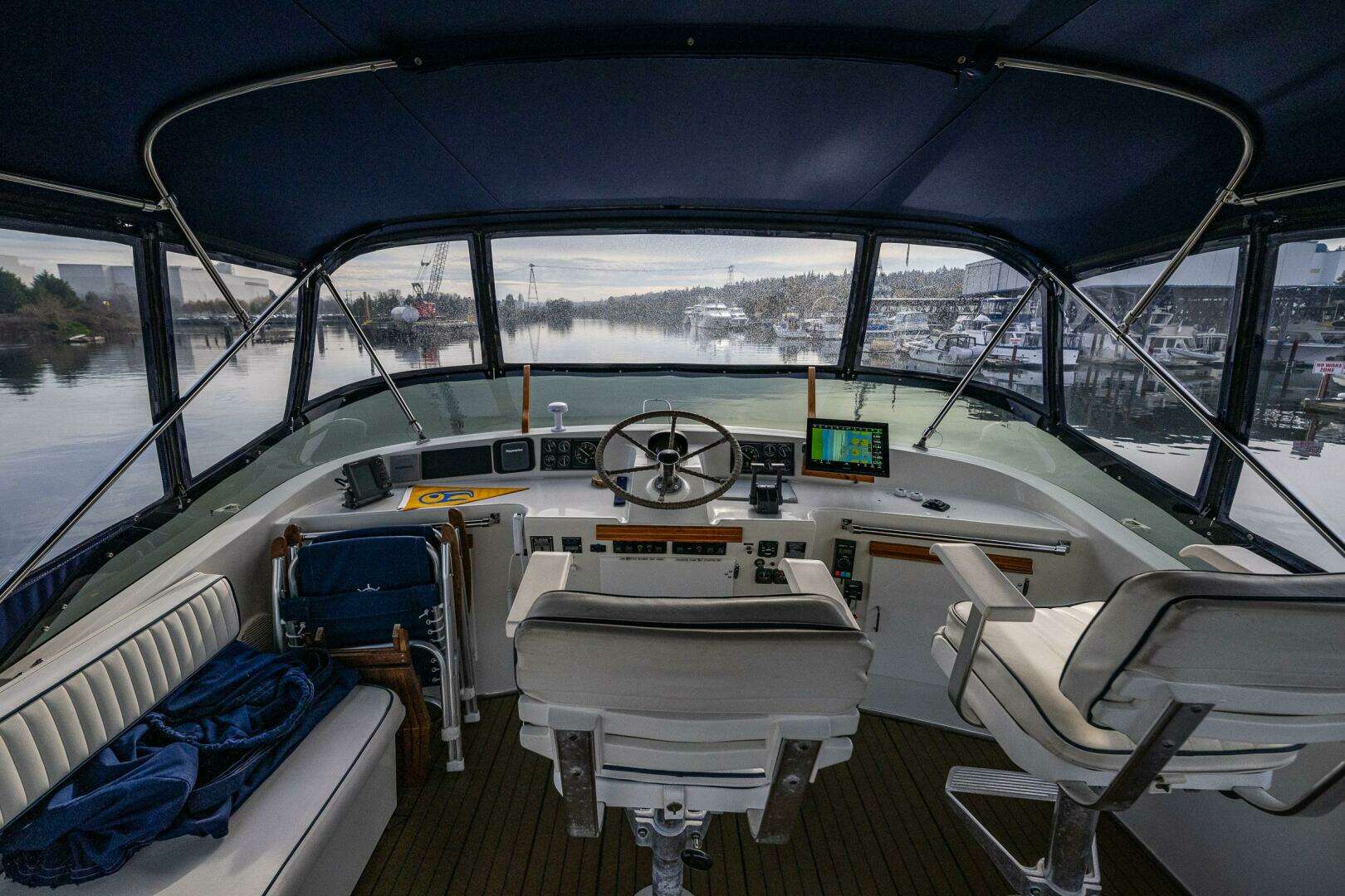1991 Tollycraft 48 - Image 22