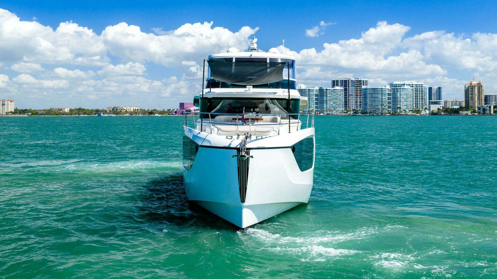 2022 Absolute 64 Navetta - Image 18