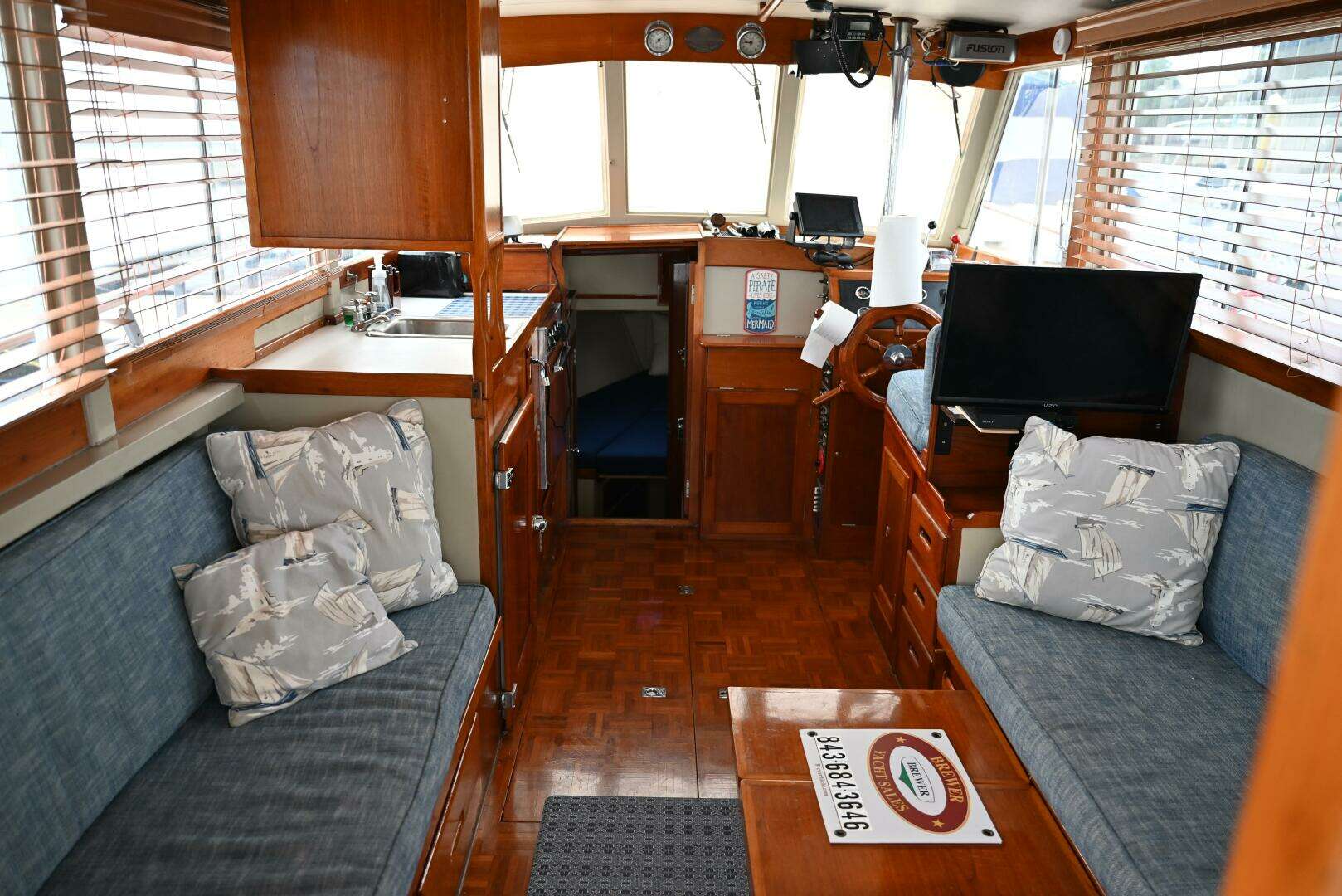 1970 Grand Banks Flybridge Trawler - Image 19
