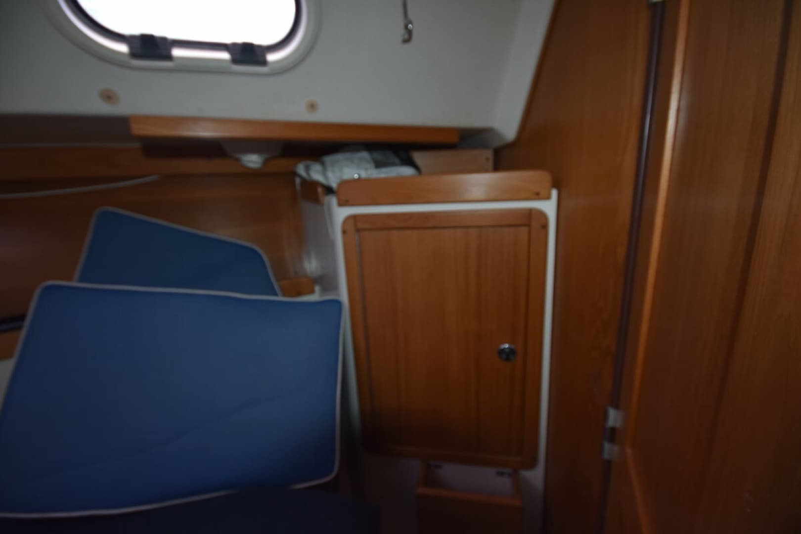 2001 Catalina 310 - Image 34