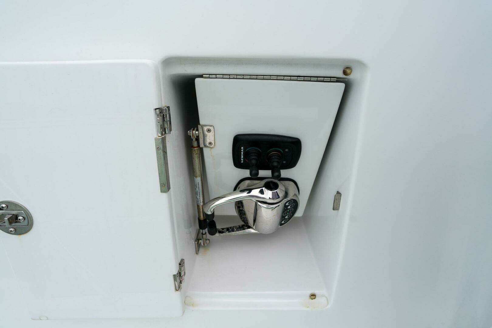 2022 Marlow Explorer 62E-CB - Image 72