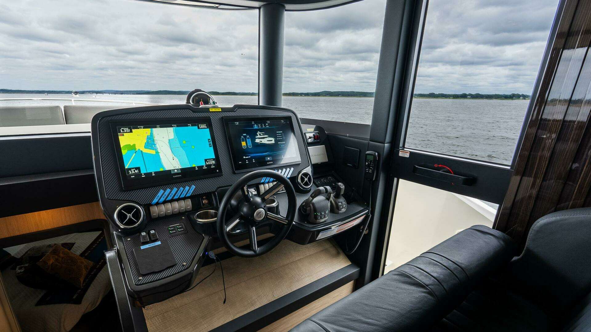 2023 Absolute 52 Navetta - Image 33