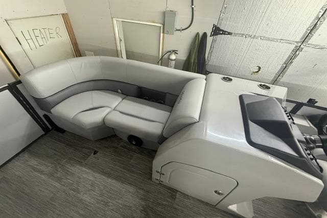 2026 Bentley Pontoons Legacy 200 Navigator interior with sleek seating and modern design.