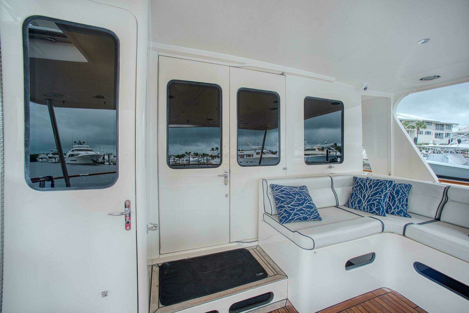 2009 Marlow Explorer - Image 7