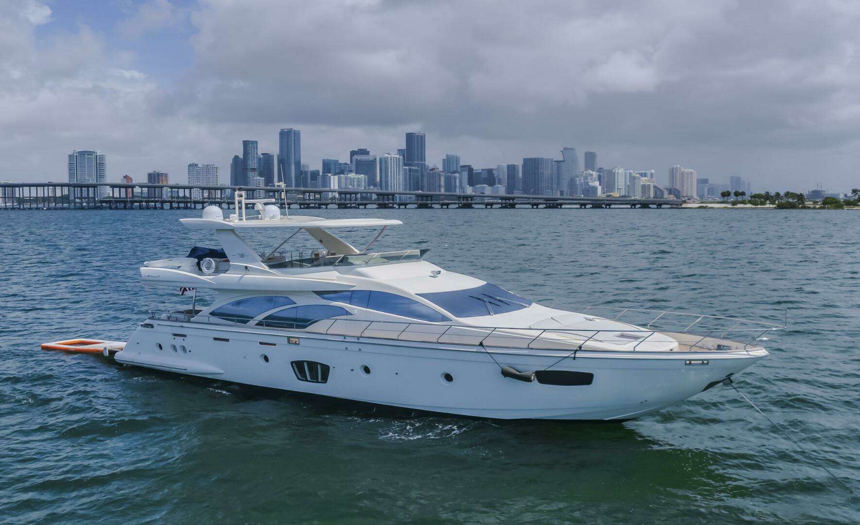 2008 Azimut 75 - Image 9