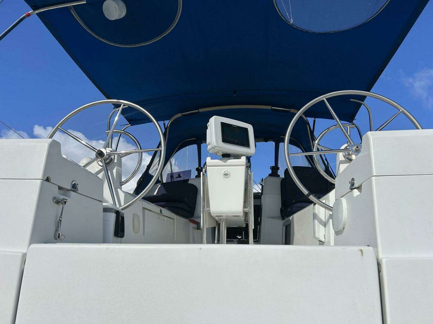 2018 Jeanneau Sun Odyssey 389 - Image 7