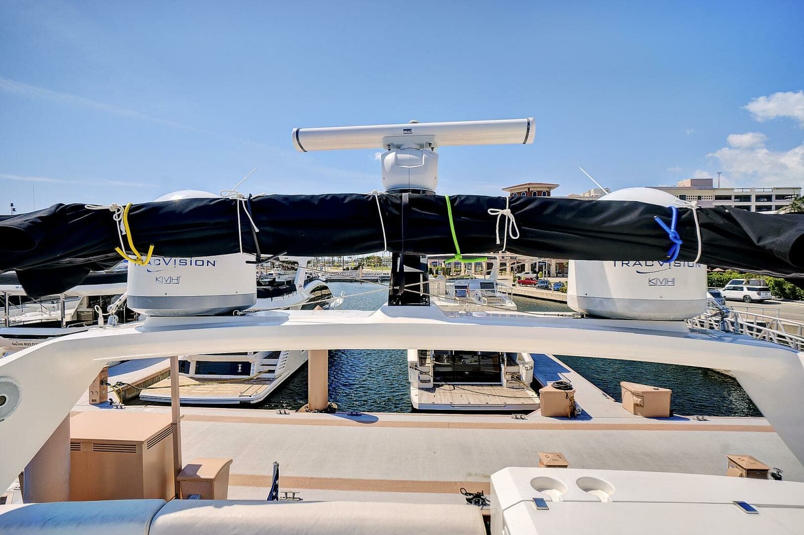 2017 Sunseeker 68 Sport Yacht - Image 29