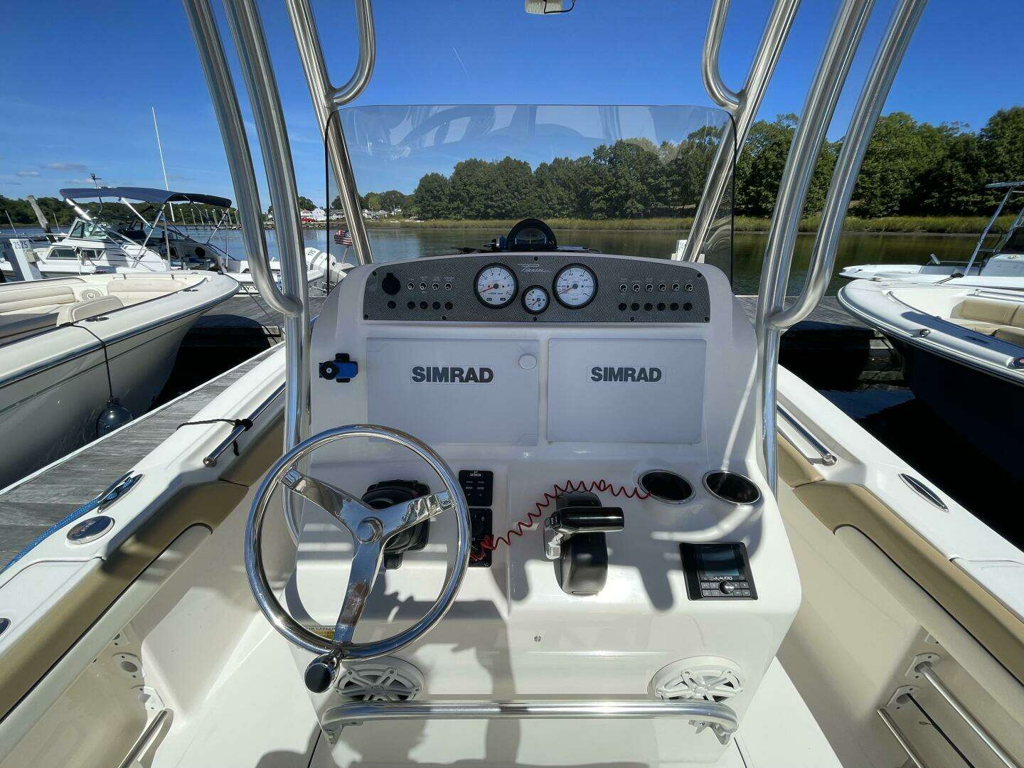 2017 Pioneer 222 Islander - Image 9