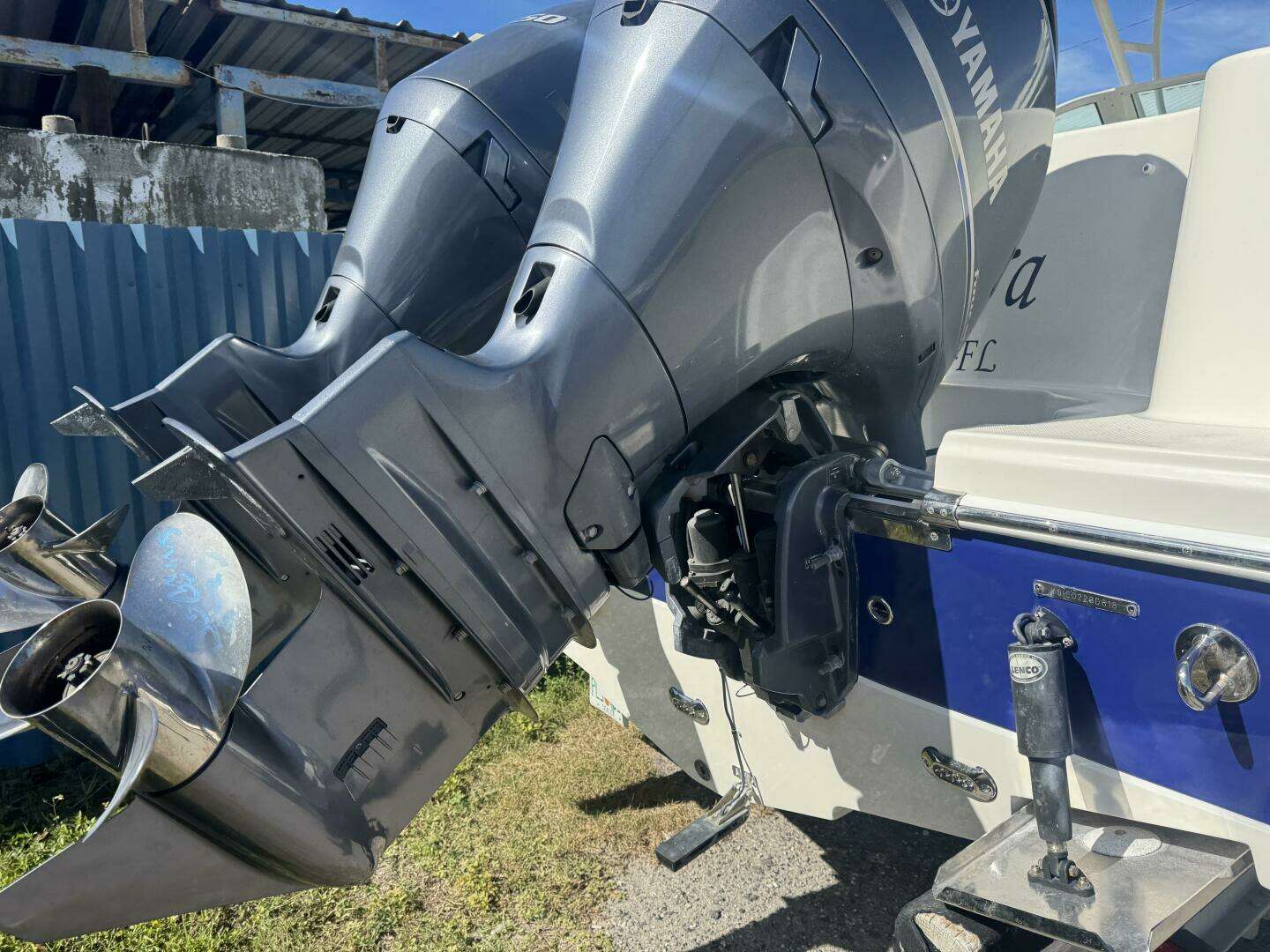 2018 Sailfish 275 Dual Console - Image 43