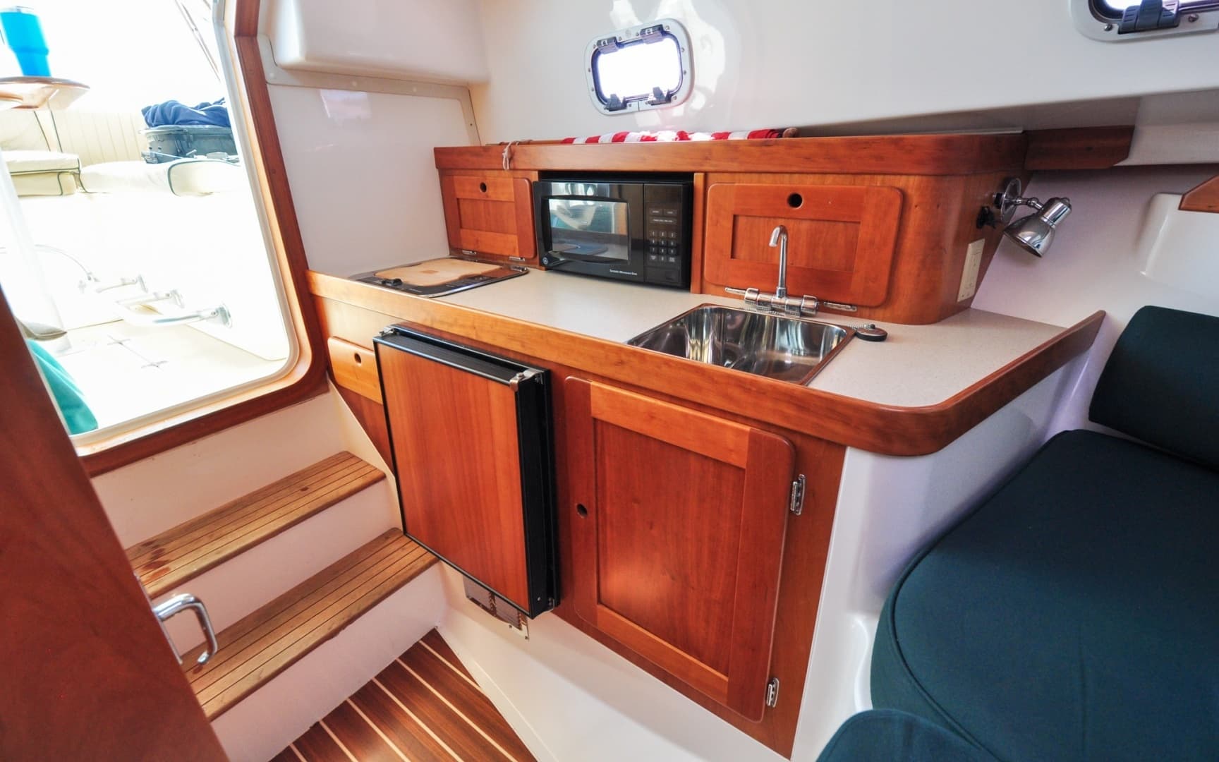 2005 Hunt Surfhunter 29 - Image 59