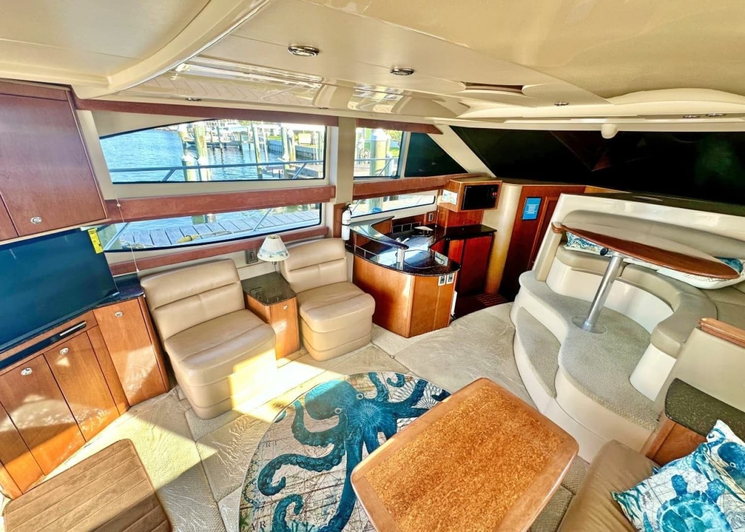 2007 Meridian 391 Motor Yacht - Image 20