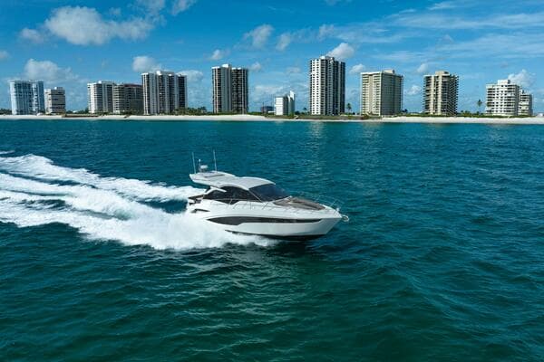 2022 Galeon 425 HTS - Image 1