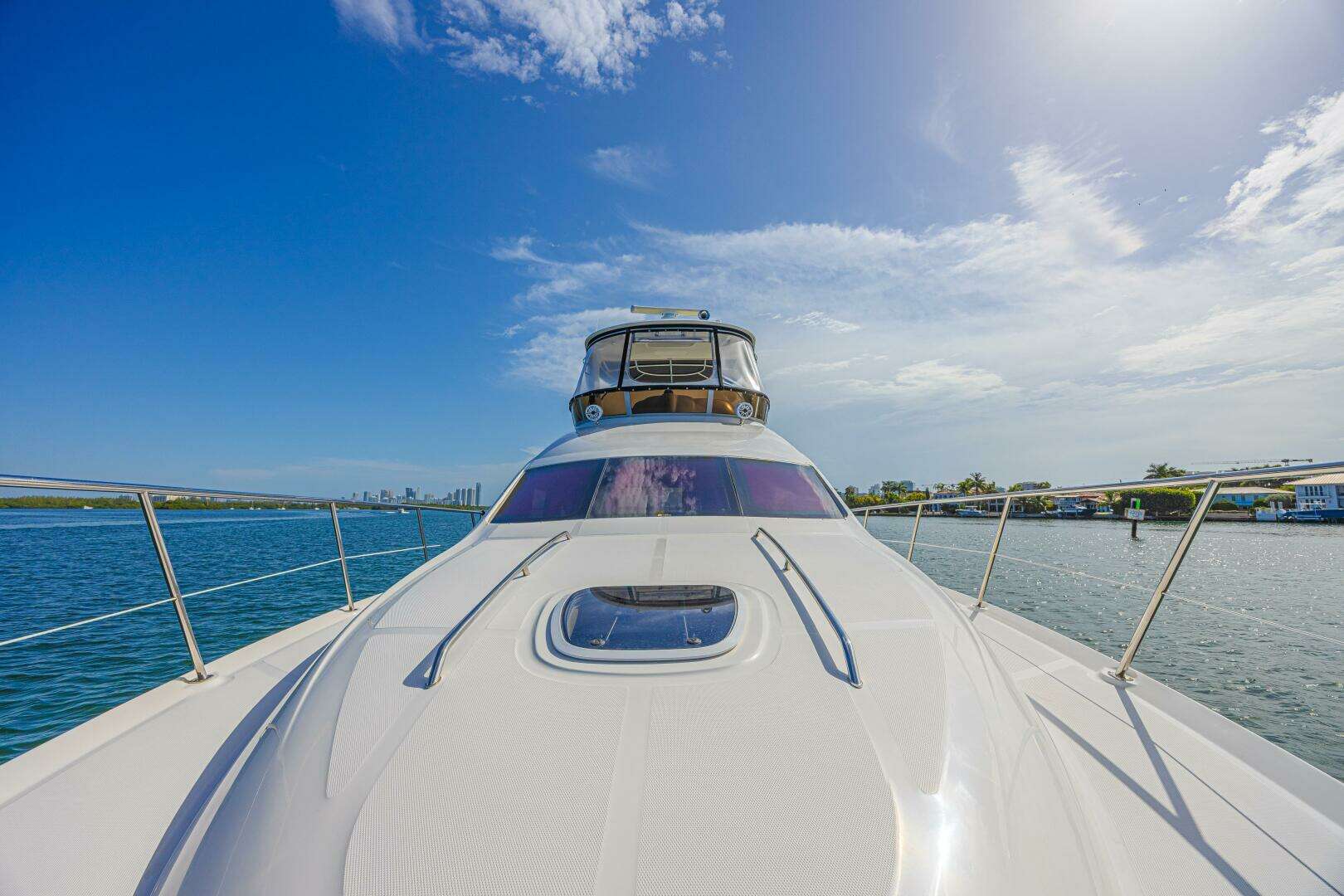 2007 Sea Ray 44 Sedan Bridge - Image 5
