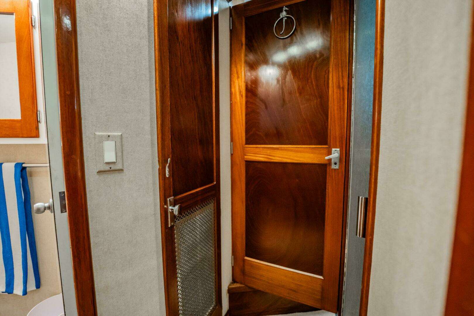 1971 Whiticar 62 Convertible - Image 34