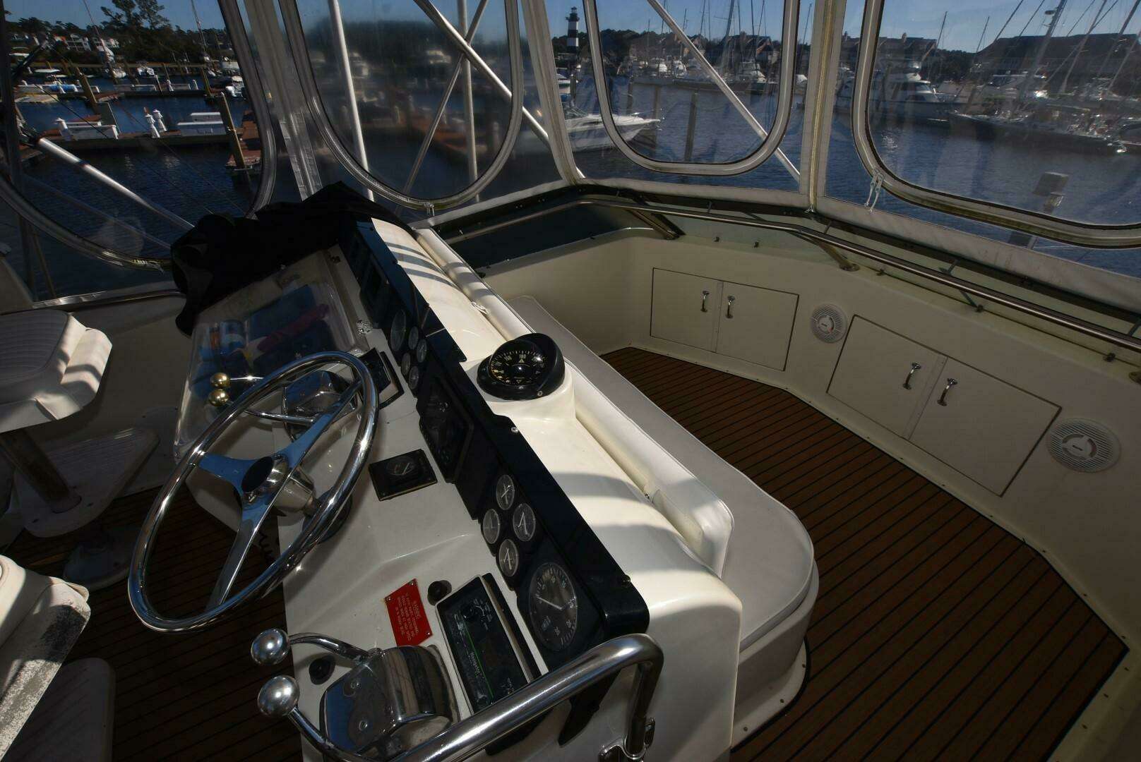 1988 Hatteras 48 Convertible - Image 24
