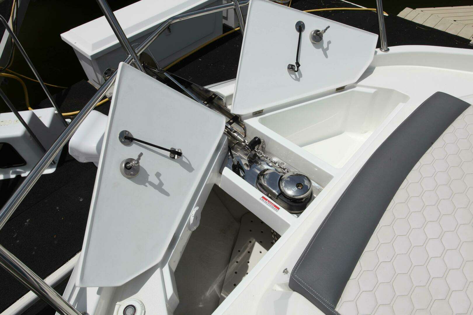 2025 Galeon — - Image 190