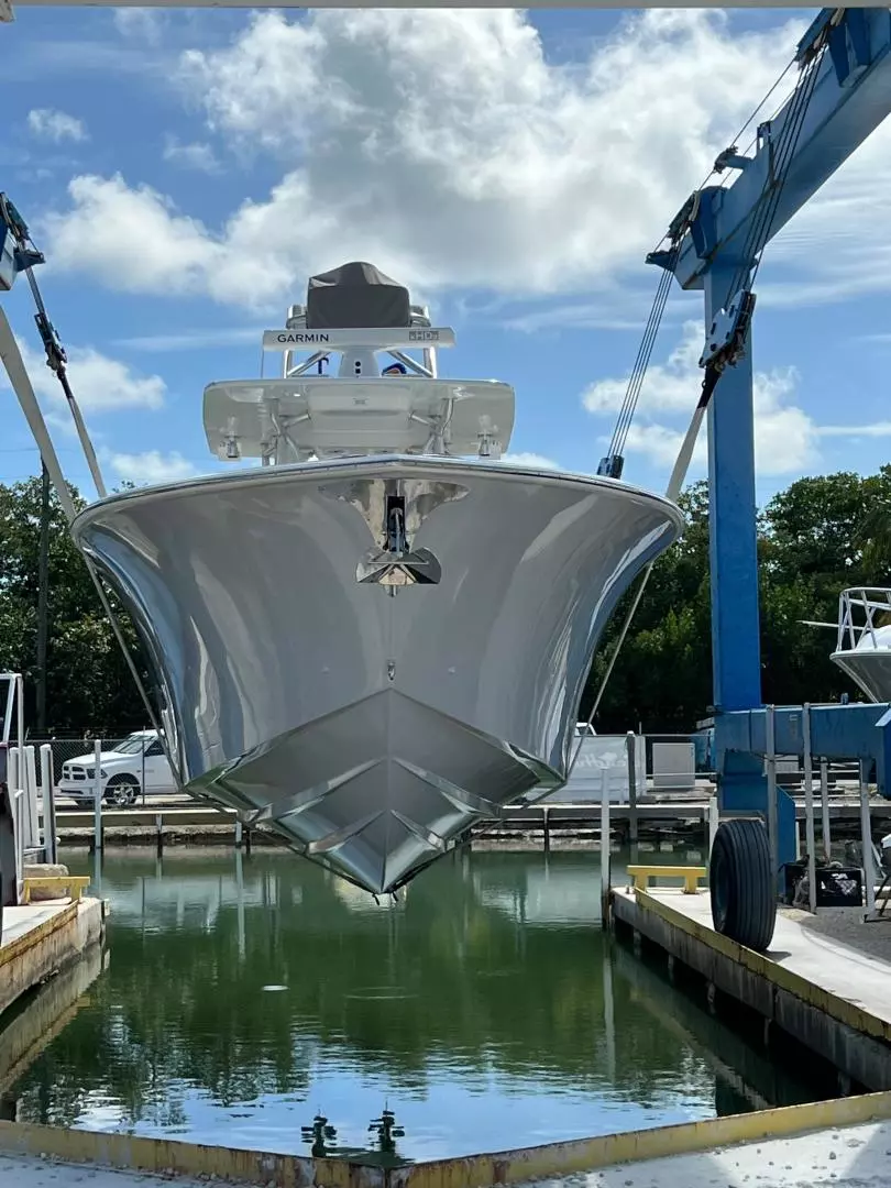2022 SeaHunter 39 - Image 16