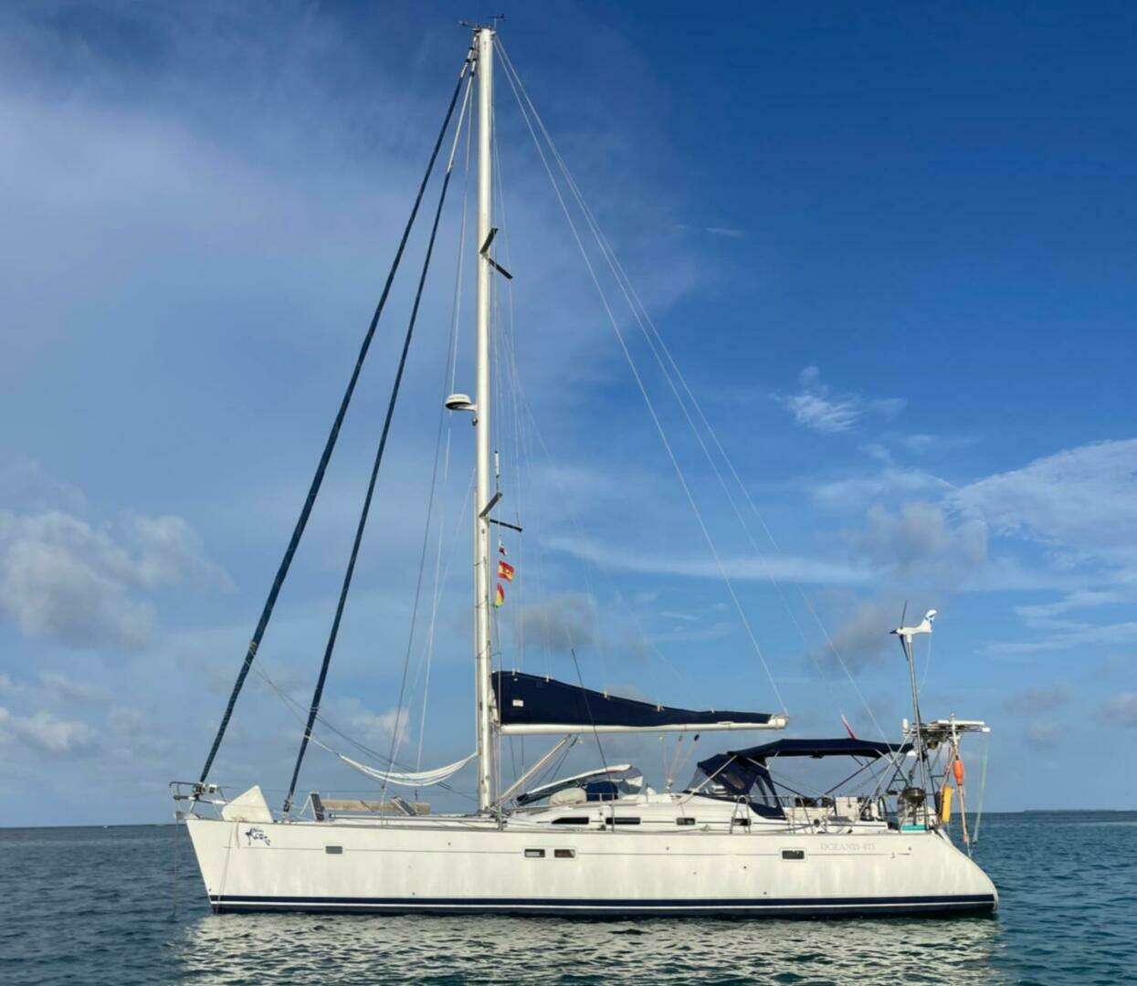 2005 Beneteau Oceanis 473 - Image 2
