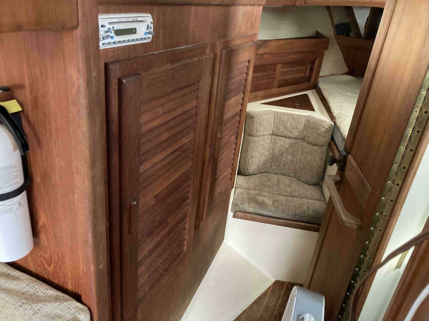 1994 Pacific Seacraft Crealock 37 - Image 22
