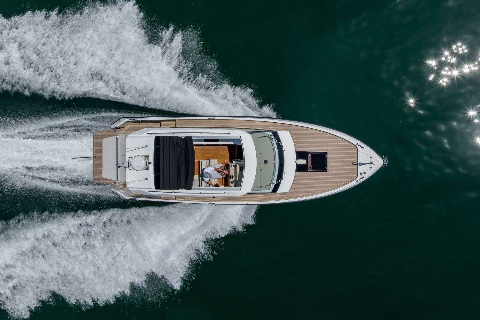 2023 Delta Powerboats 33 Coupe - Image 12
