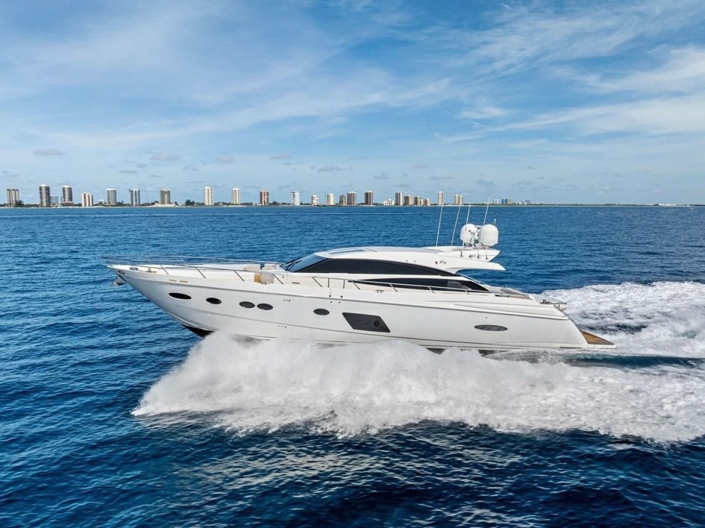 2013 Princess 78 - Image 14