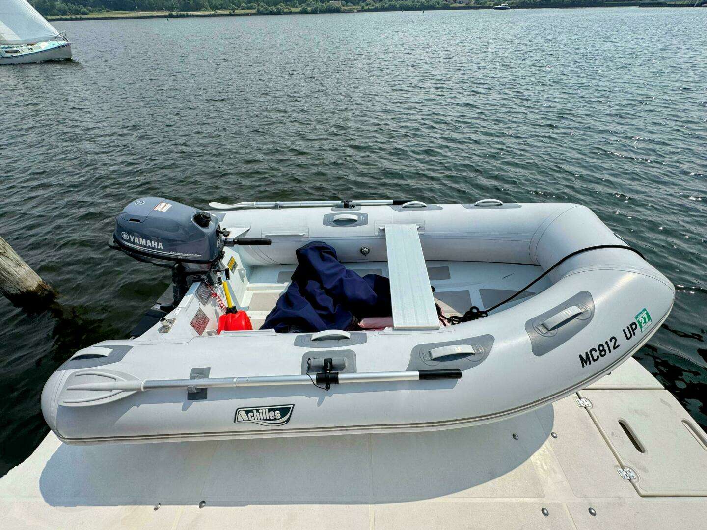 2005 Cruisers Yachts 540 Express - Image 75