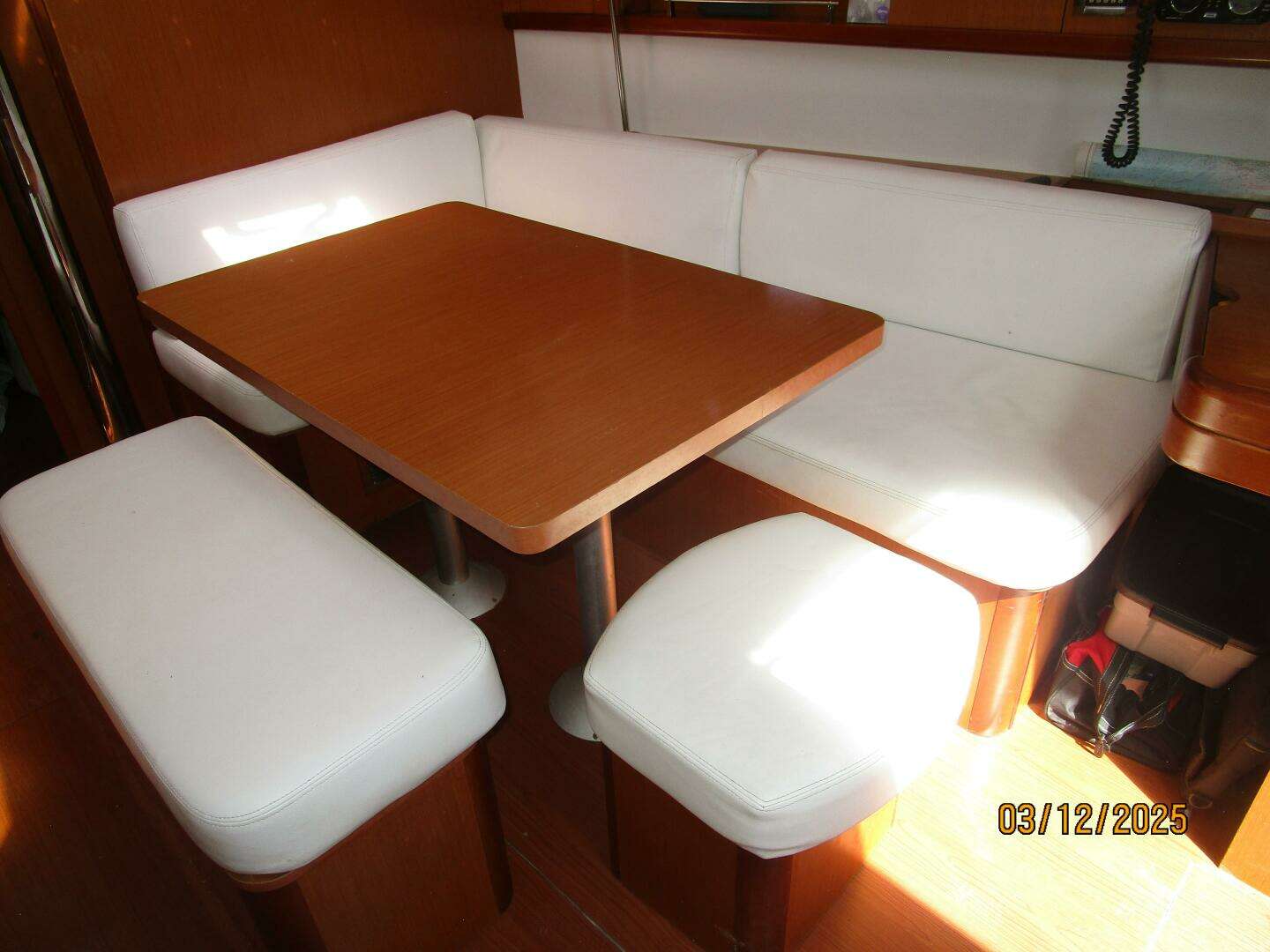 2010 Beneteau Oceanis 43 - Image 25