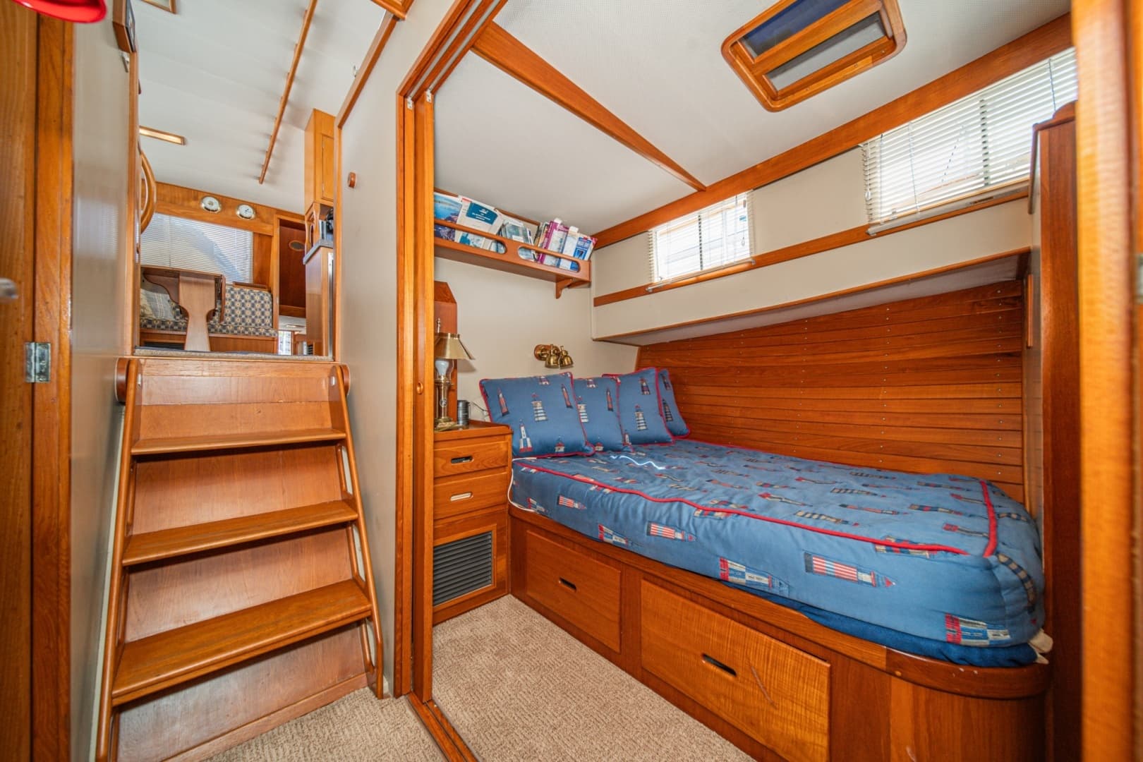 1987 Grand Banks 47 motoryacht - Image 68