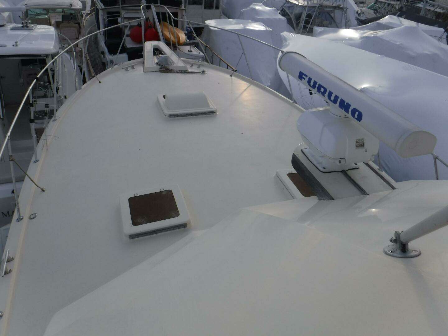 1979 Hatteras 46 Convertible - Image 4