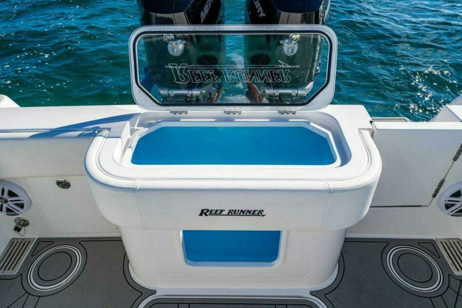 2026 Reef Runner 340 - Image 12