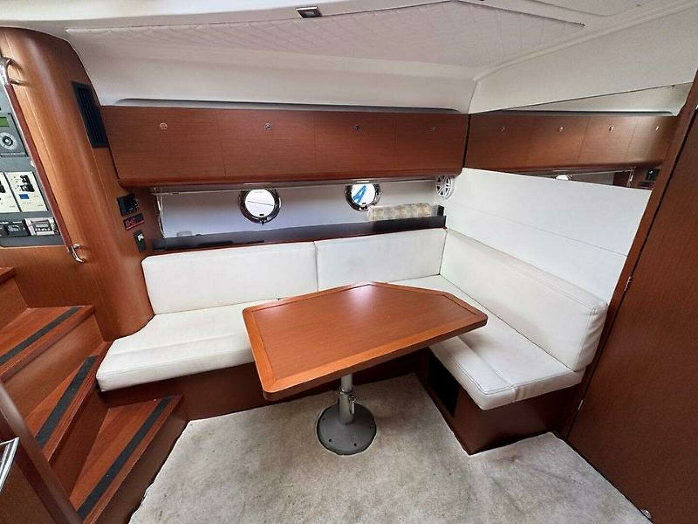 2013 Beneteau 38 Gran Turismo - Image 18
