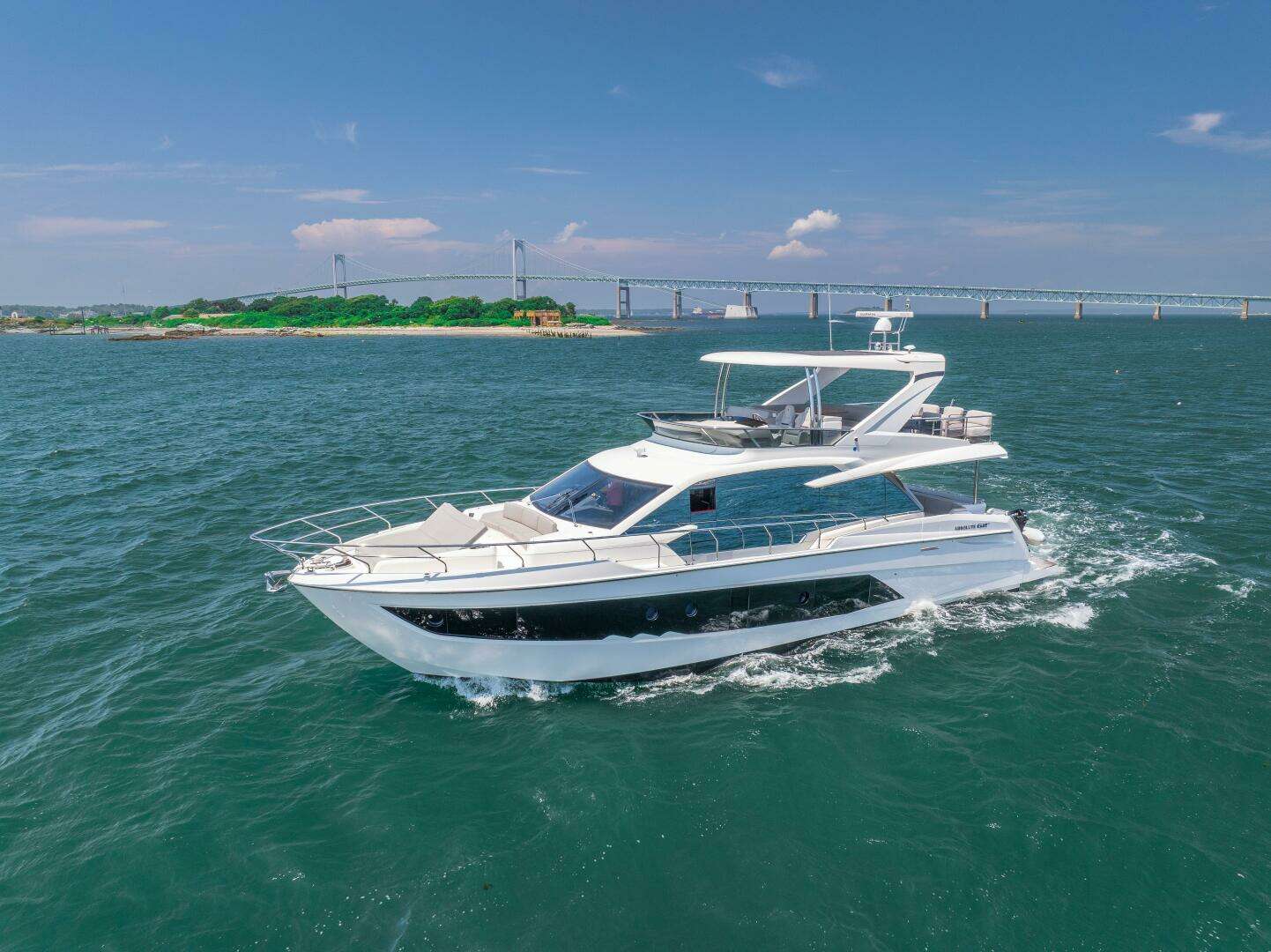 2023 Absolute 62 Fly - Image 9