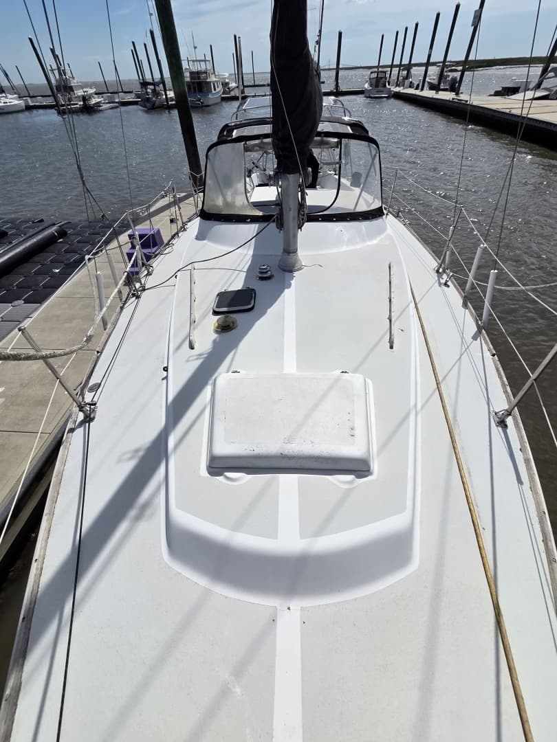 1976 Morgan Out Island 33 - Image 9