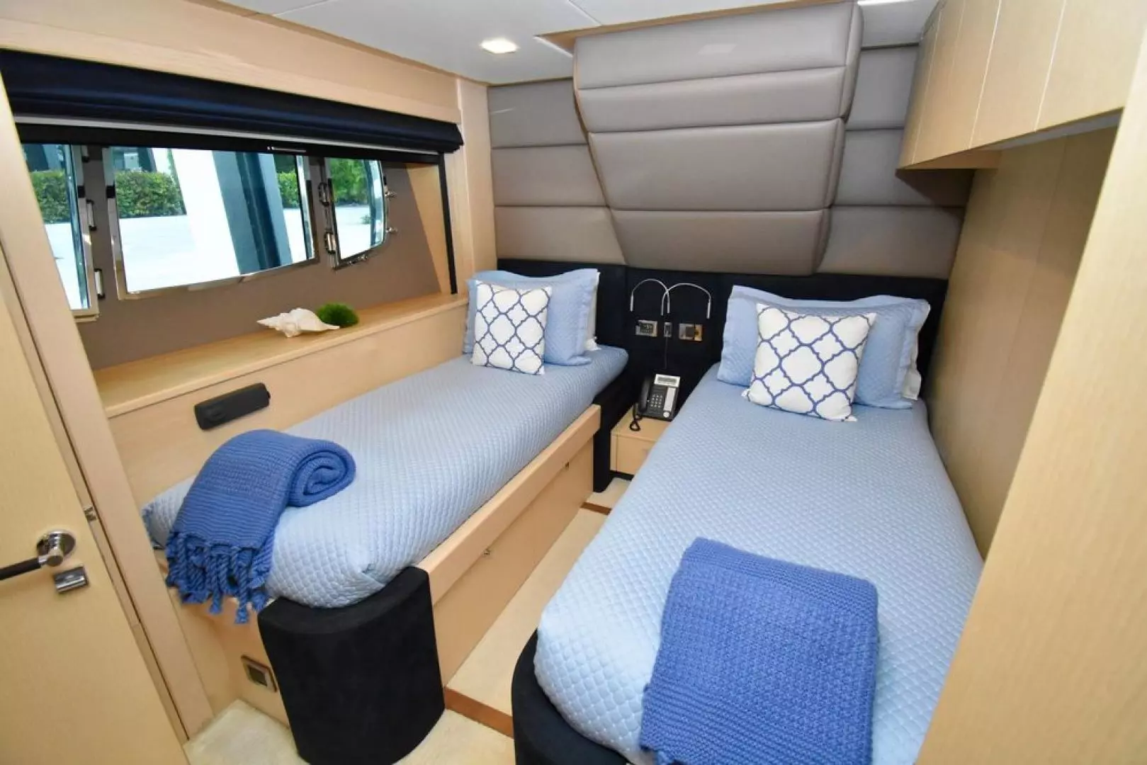 2014 Sunseeker Yacht - Image 39