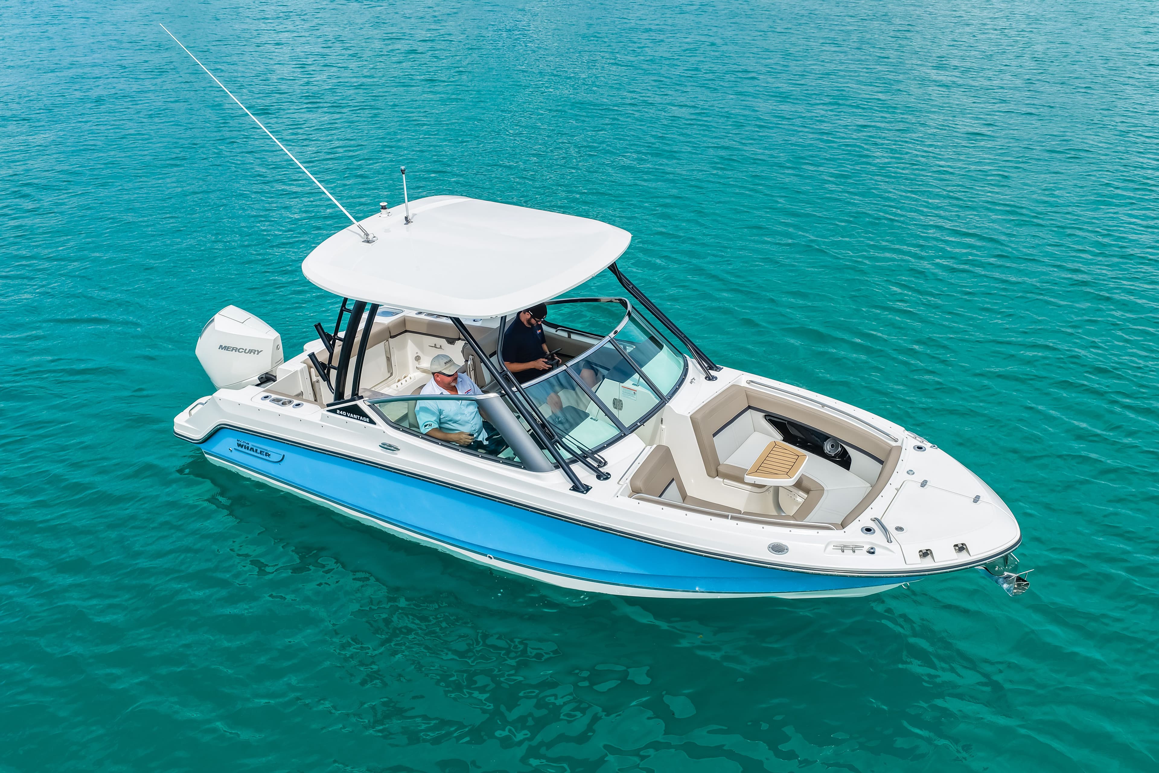 2026 Boston Whaler 240 Vantage - 48