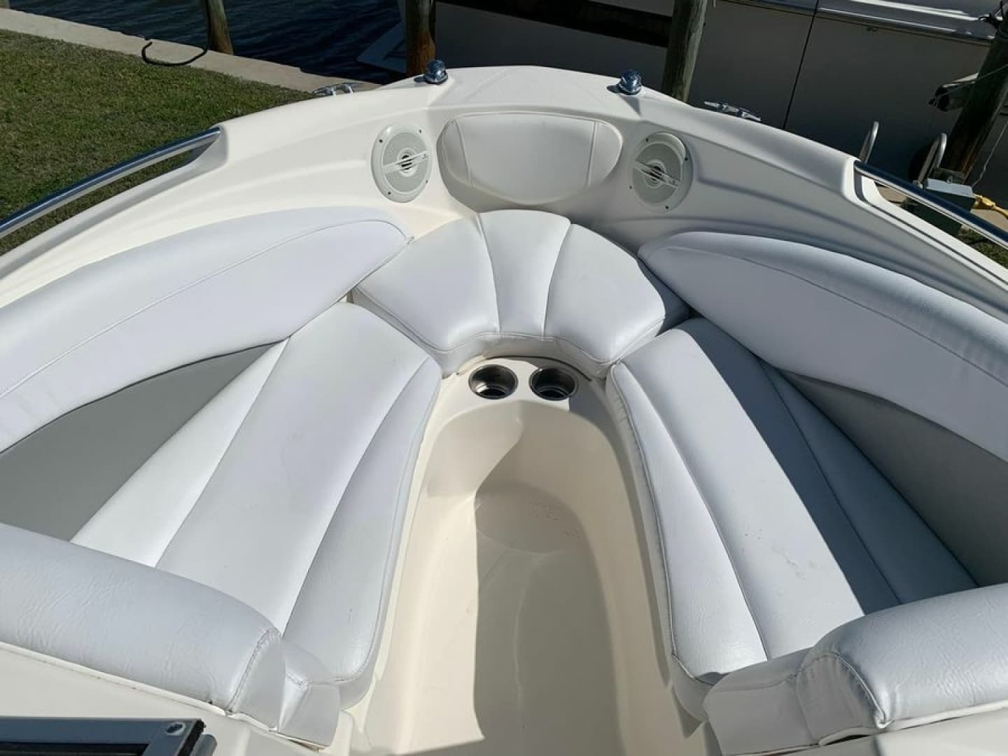 2008 Bayliner — - Image 3