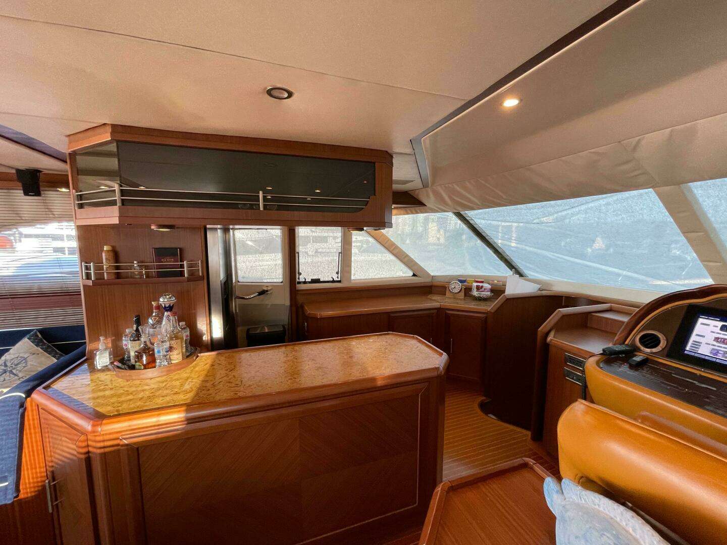 2006 Mochi Craft 74' Dolphin - Image 49