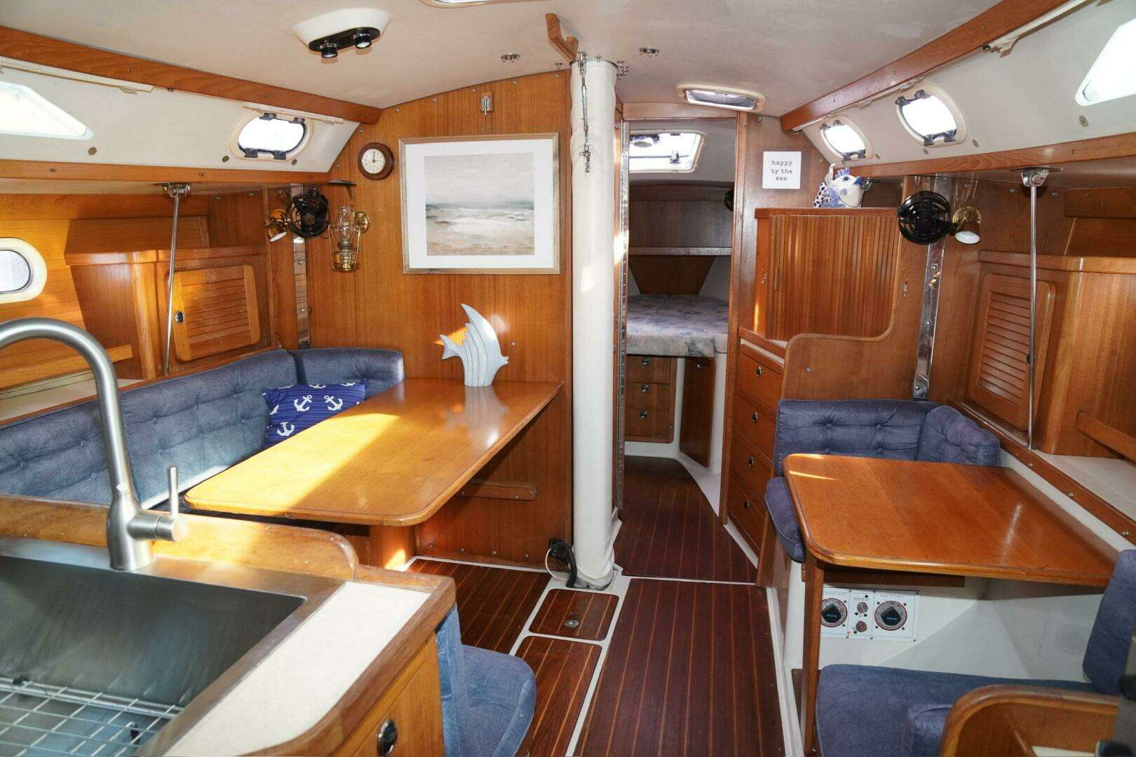 2000 Catalina 36 Mkll - Image 24
