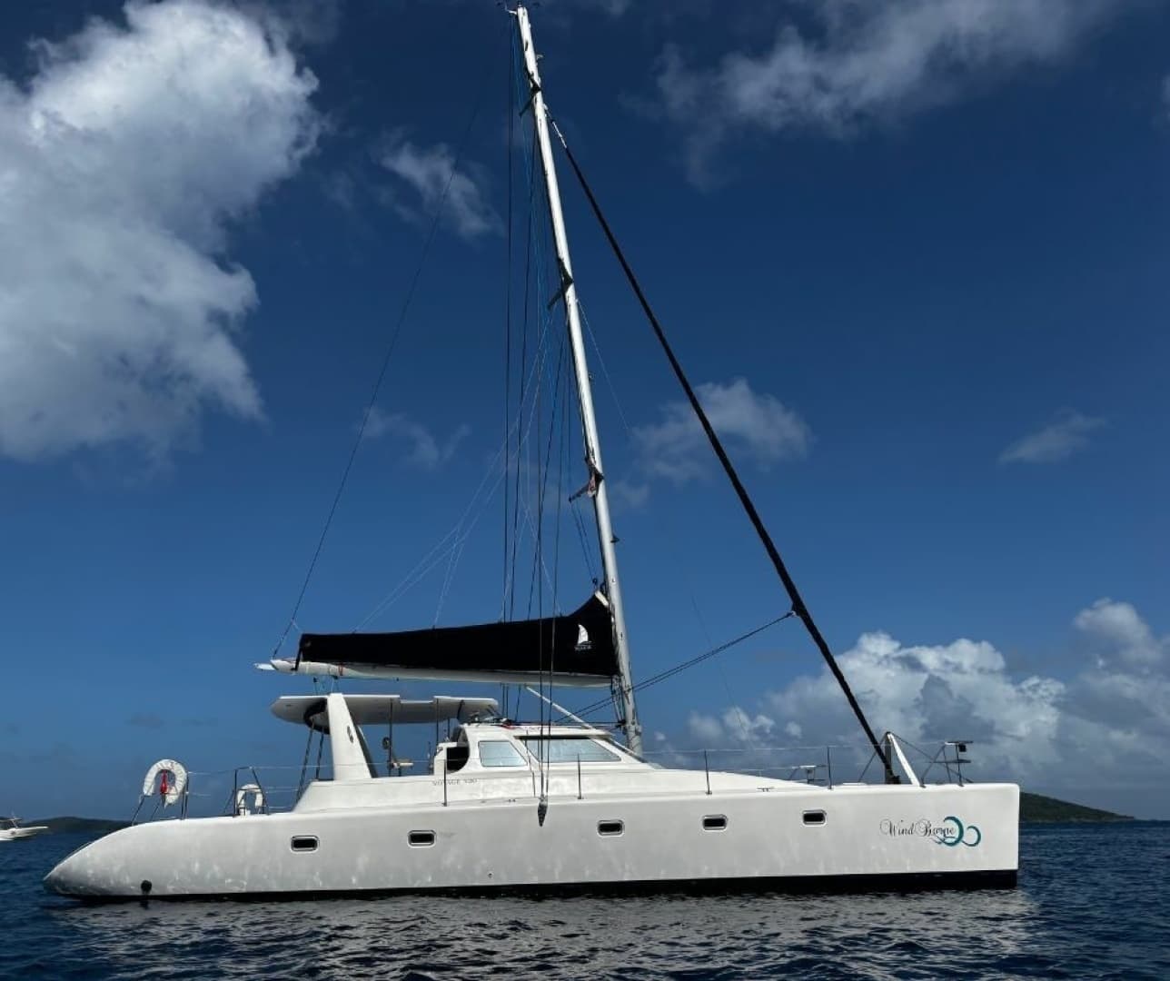 2015 Voyage Yachts 520 - Image 3