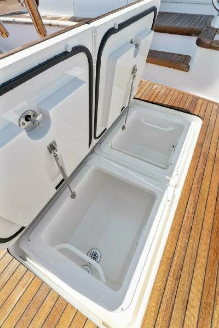 2021 Viking 54 Convertible - Image 68