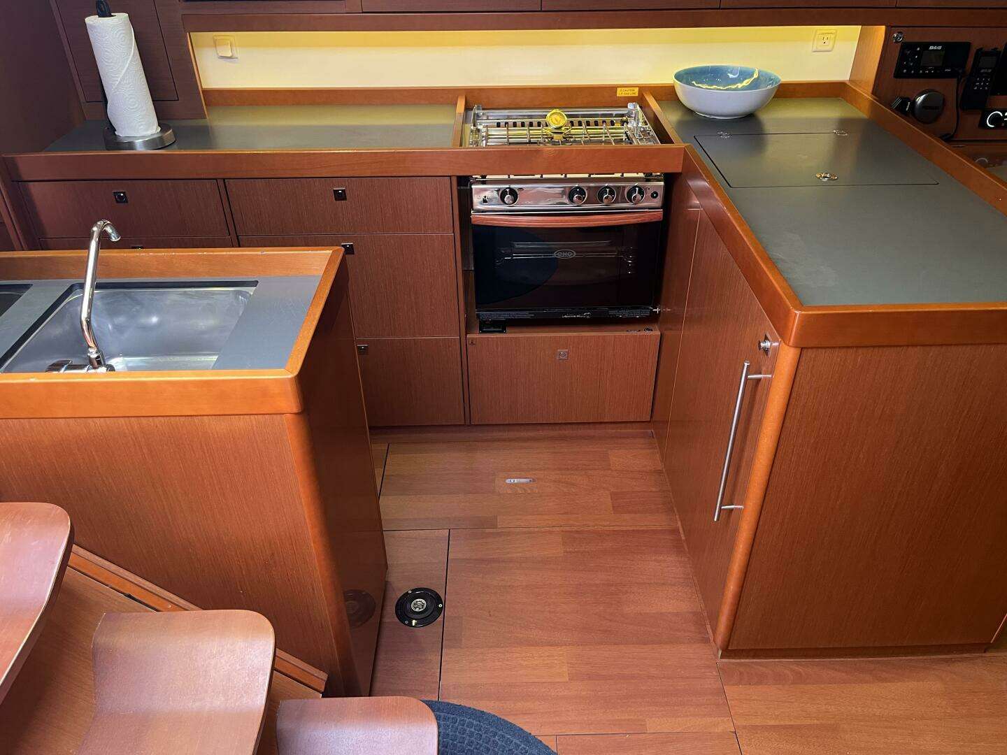 2013 Beneteau Oceanis 48 - Image 25